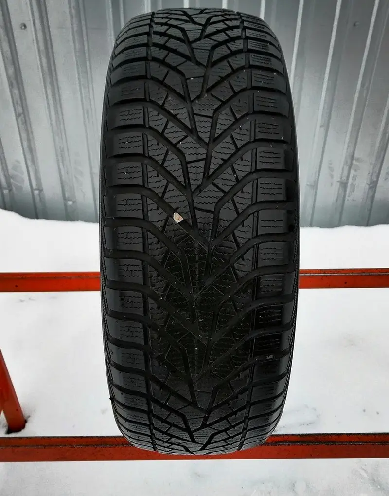Б/у шина 195/50 R16 Yokohama W.drive V905