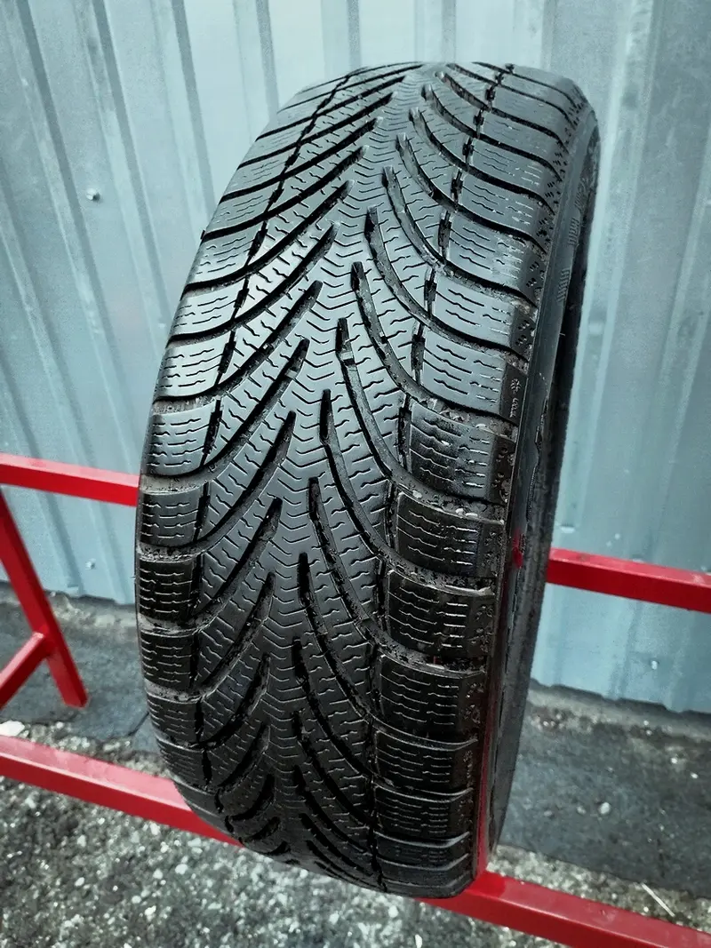 Б/у шина 195/55 R15 BFGoodrich G-Force Winter