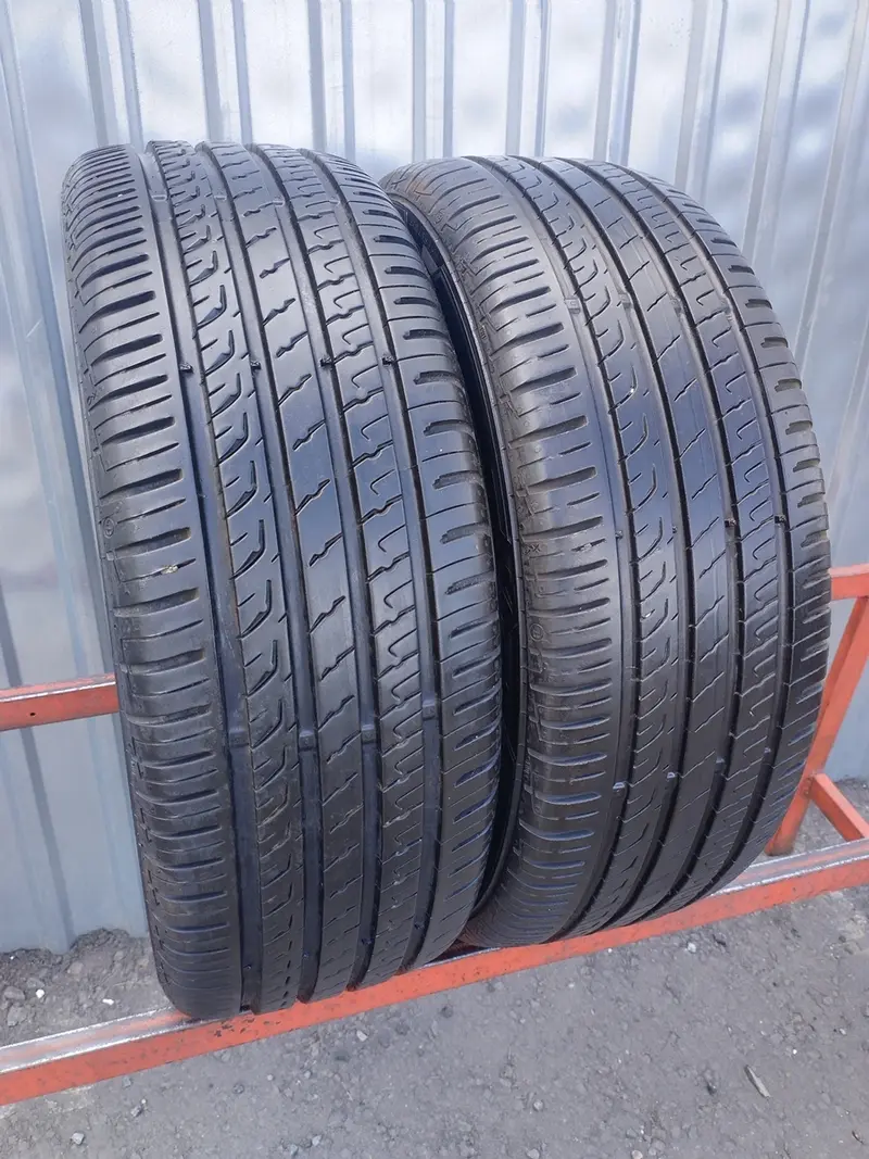 Пара б/у шин 195/55 R15 Barum Bravuris 5HM
