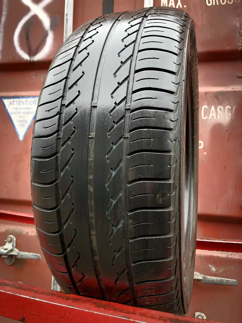 Б/у шина 195/55 R15 Hankook Optimo K406