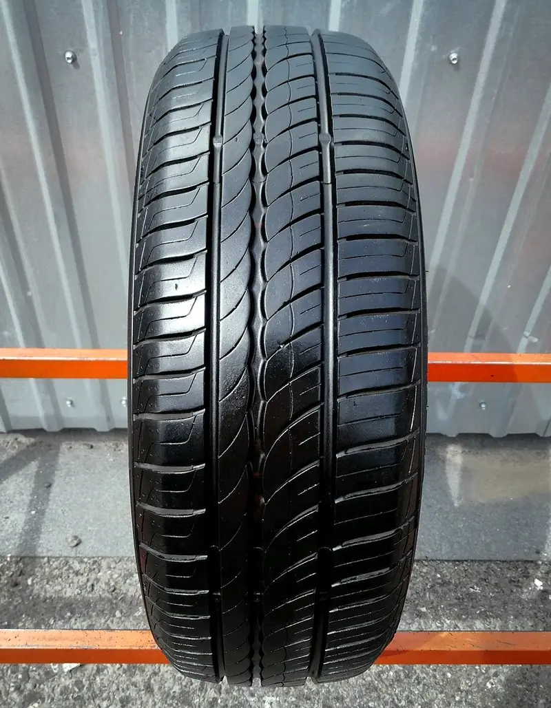 Б/у шина 195/55 R15 Pirelli P 1 Cinturato