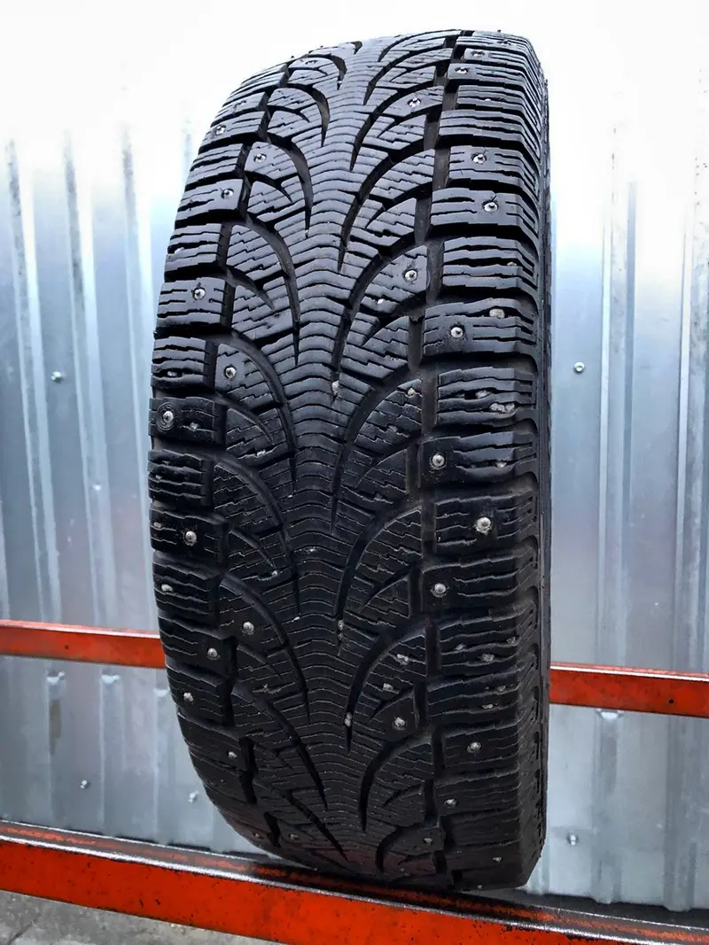 Б/у шина 195/55 R15 Pirelli Winter Carving EDGE