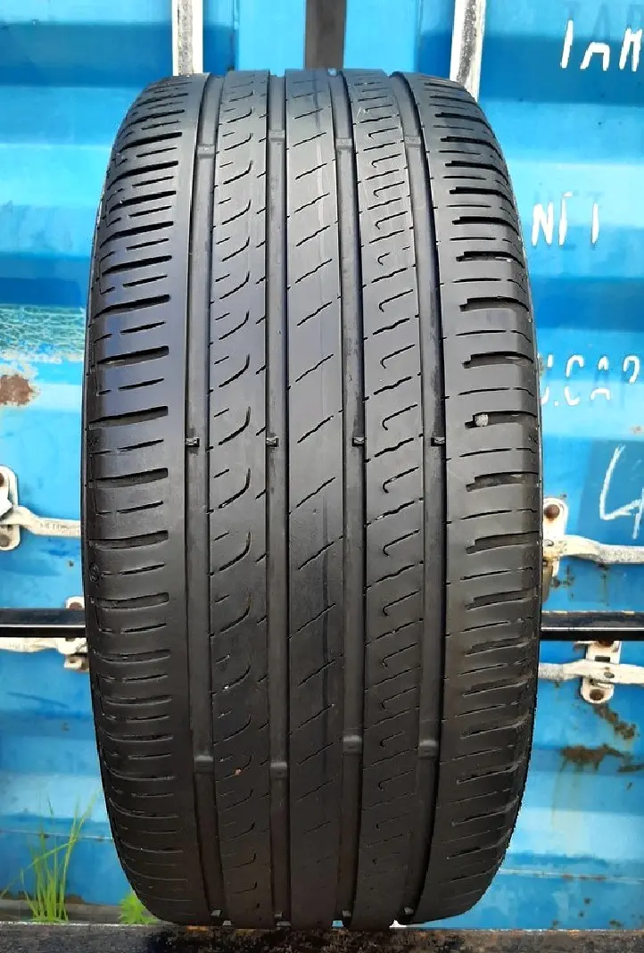 Б/у шина 195/55 R16 Barum Bravuris 5HM