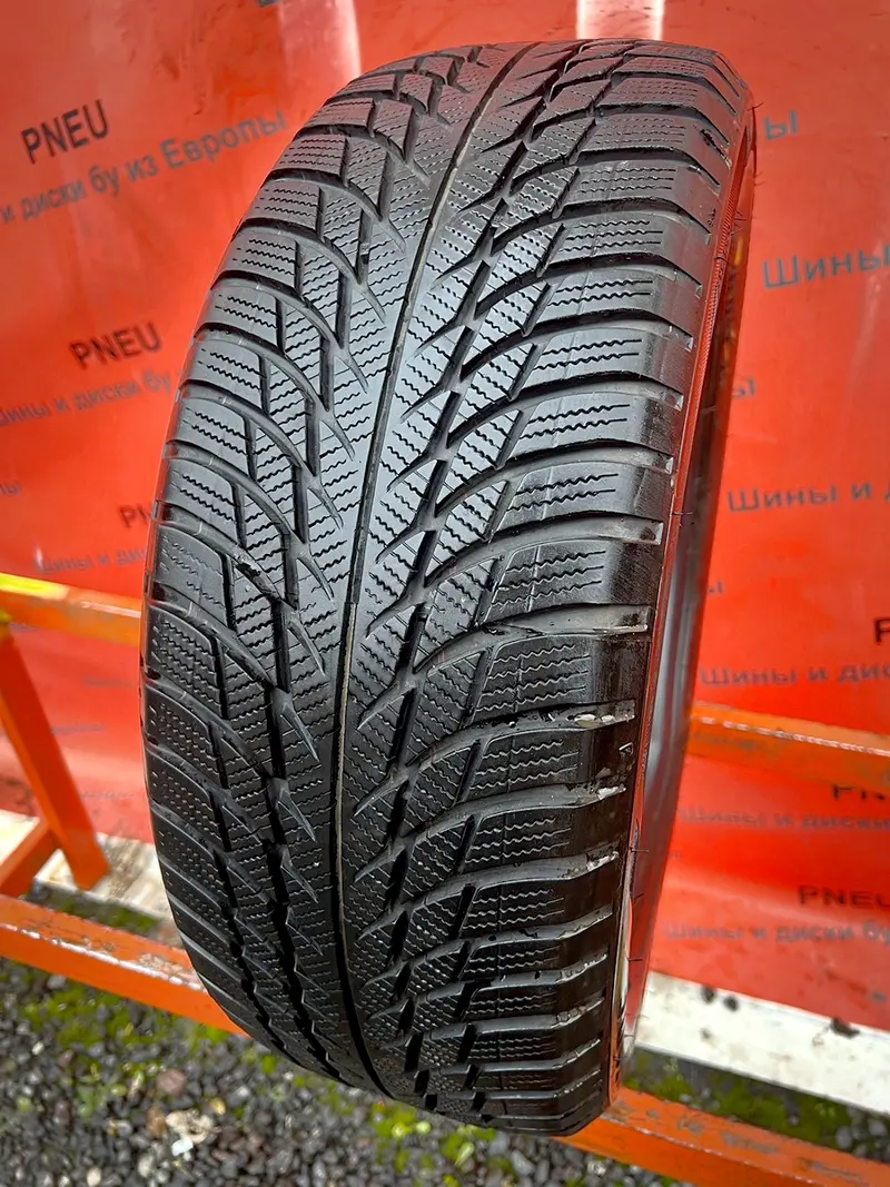 Б/у шина 195/55 R16 Bridgestone Blizzak LM-001