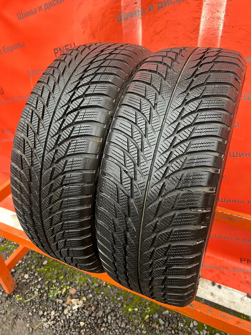 Пара б/у шин 195/55 R16 Bridgestone Blizzak LM-001