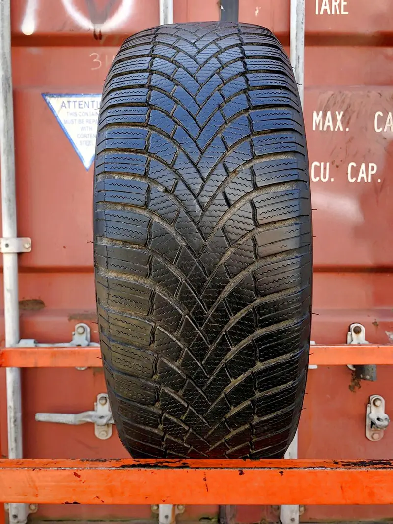 Б/у шина 195/55 R16 Bridgestone Blizzak LM-005