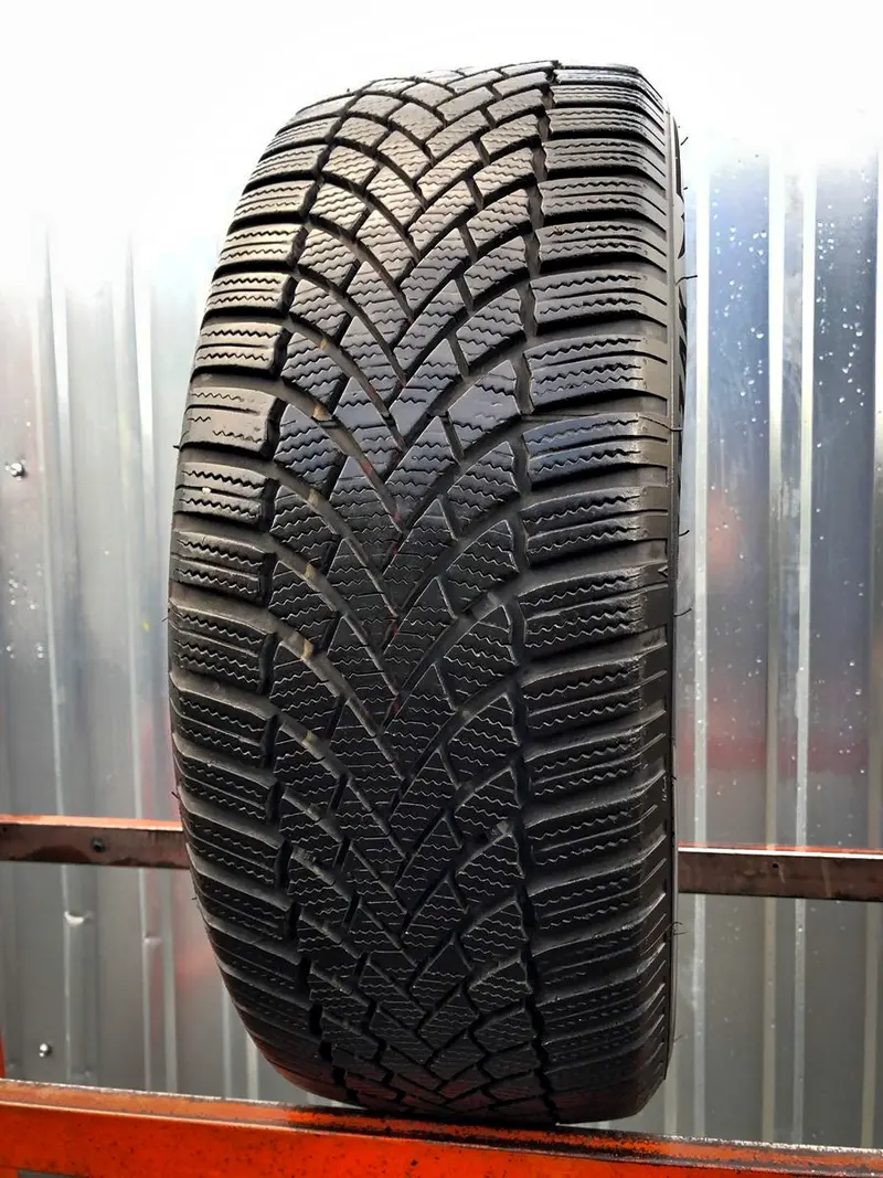 Б/у шина 195/55 R16 Bridgestone Blizzak LM-005