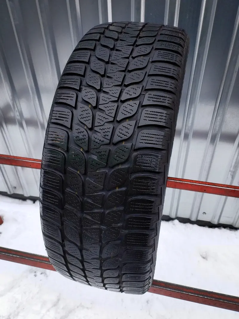 Б/у шина 195/55 R16 Bridgestone Blizzak LM25