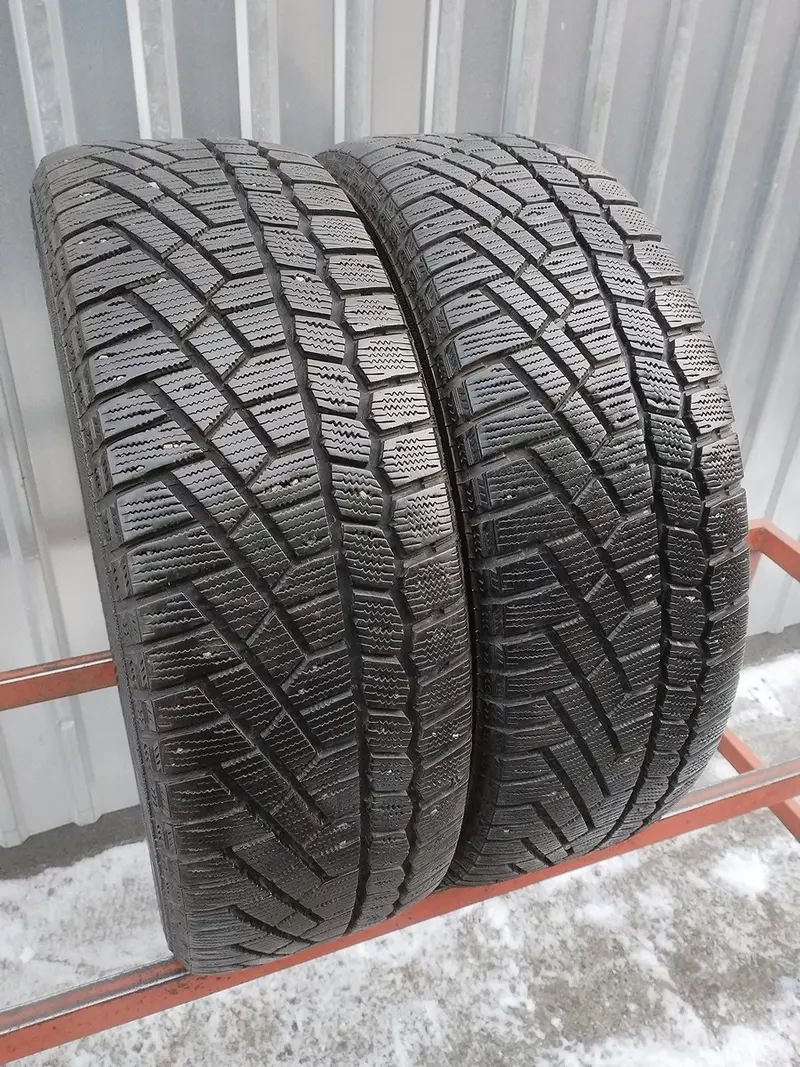 Пара б/у шин 195/55 R16 Continental ContiVikingContact 5