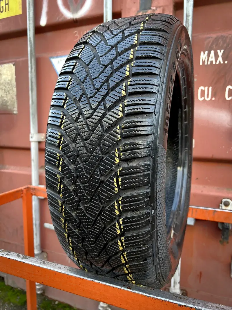 Б/у шина 195/55 R16 Continental ContiWinterContact TS 850