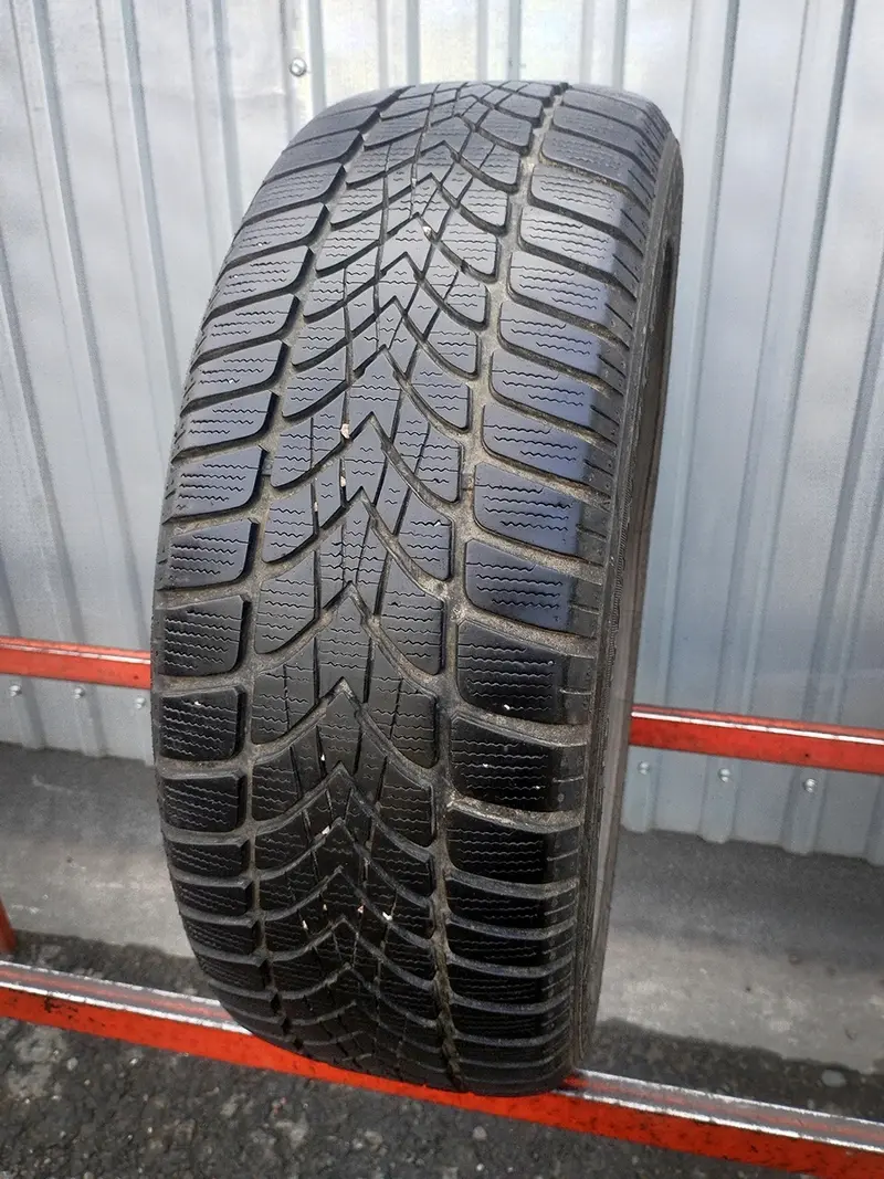 Б/у шина 195/55 R16 Dunlop SP Winter Sport 4D