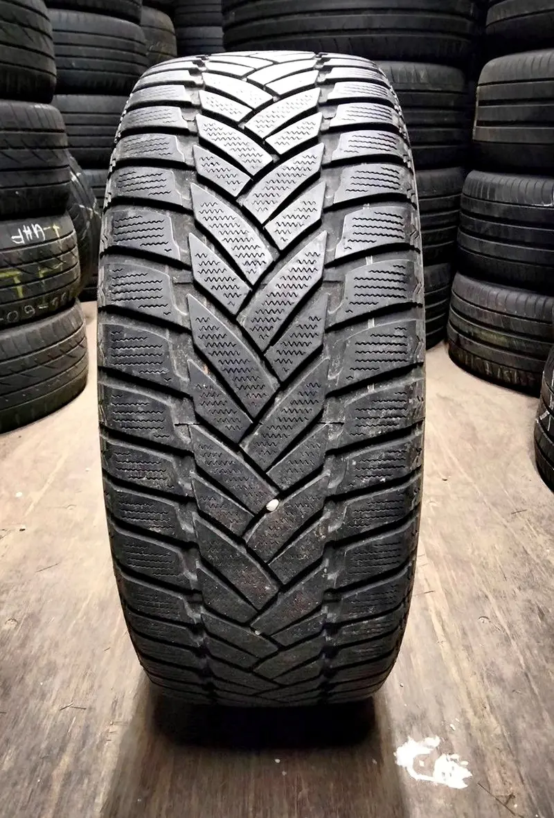 Б/у шина 195/55 R16 Dunlop SP Winter Sport M3
