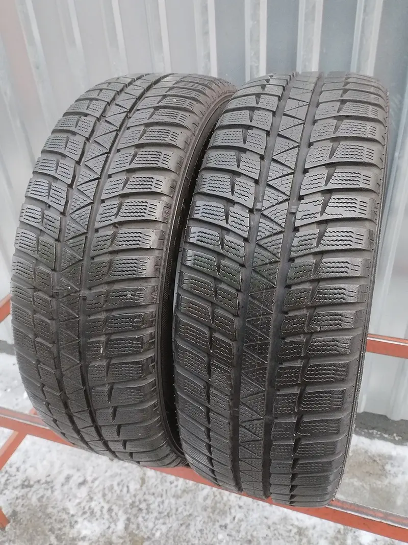 Пара б/у шин 195/55 R16 Falken Eurowinter HS-449