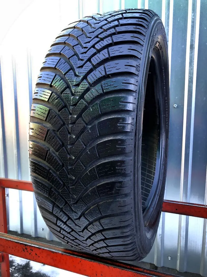 Б/у шина 195/55 R16 Falken Eurowinter HS01, фото 1