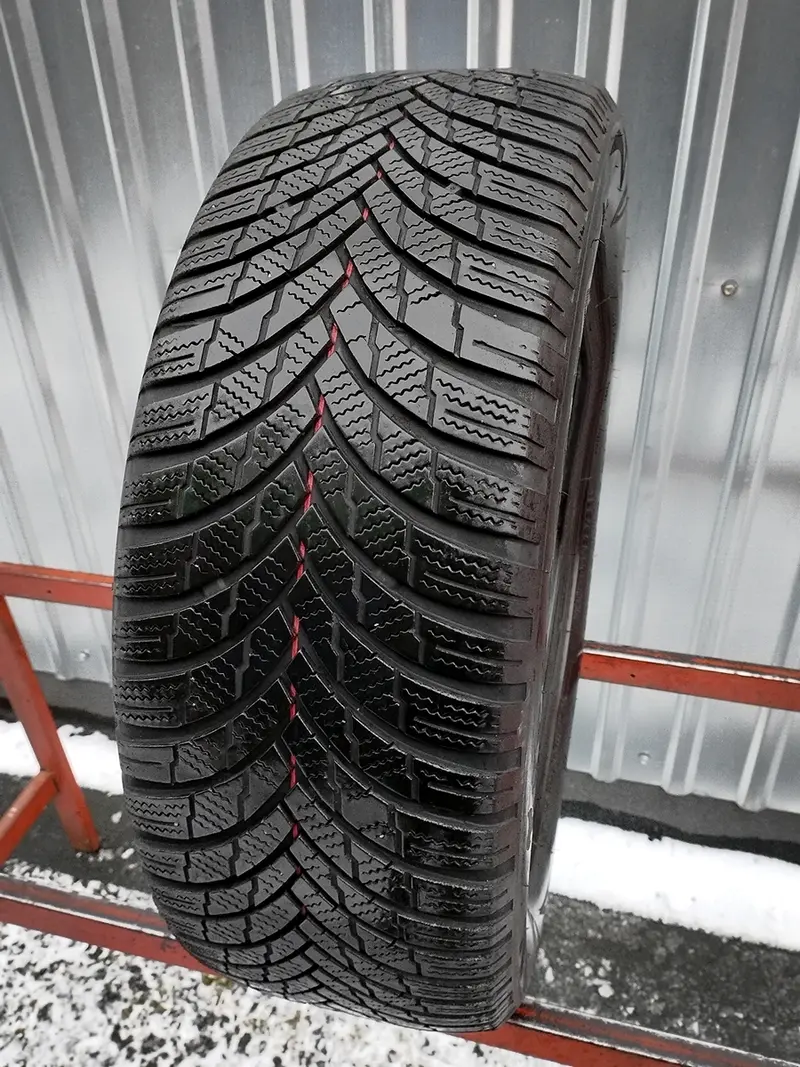 Б/у шина 195/55 R16 Firestone Winterhawk 4