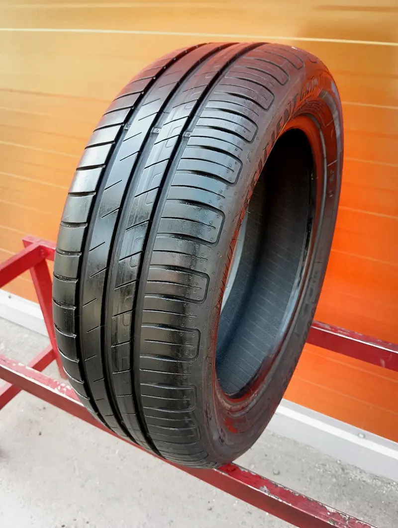 Б/у шина 195/55 R16 Goodyear EfficientGrip Performance