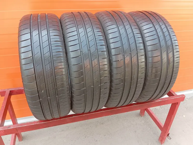 Комплект б/у шин 195/55 R16 Goodyear EfficientGrip Performance, фото 1