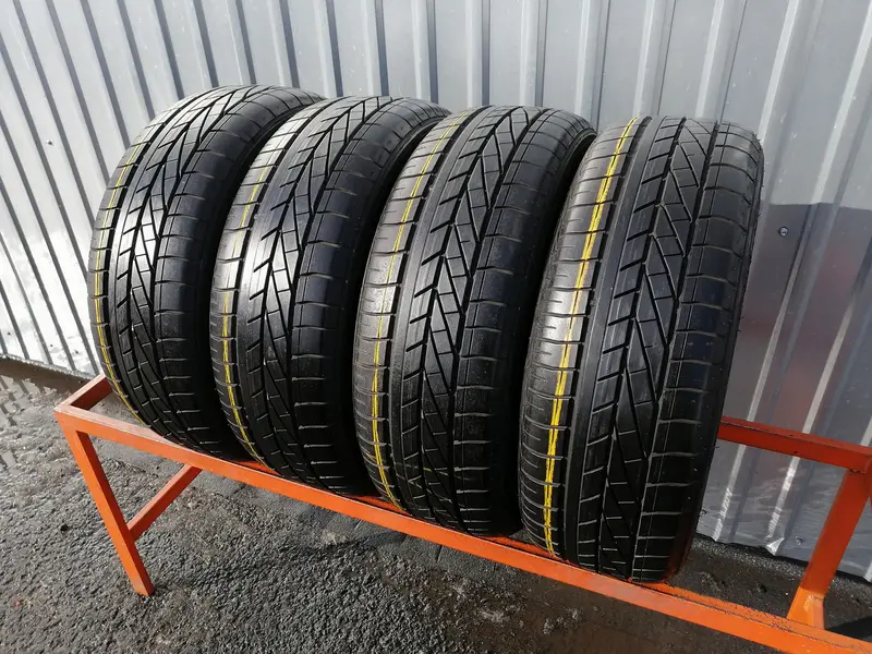 Комплект б/у шин 195/55 R16 Goodyear Excellence RunFlat