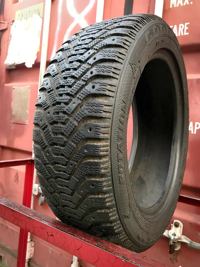 Б/у шина 195/55 R16 Goodyear Ultra Grip 500, фото 1