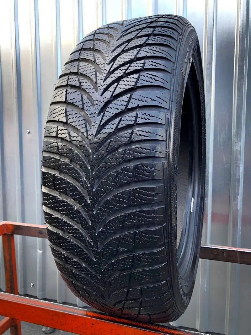 Б/у шина 195/55 R16 Goodyear Ultra Grip 7+