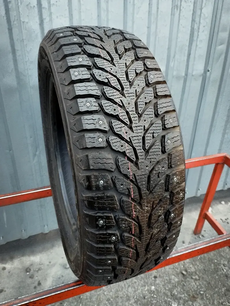 Б/у шина 195/55 R16 Kumho WinterCraft Ice Wi32