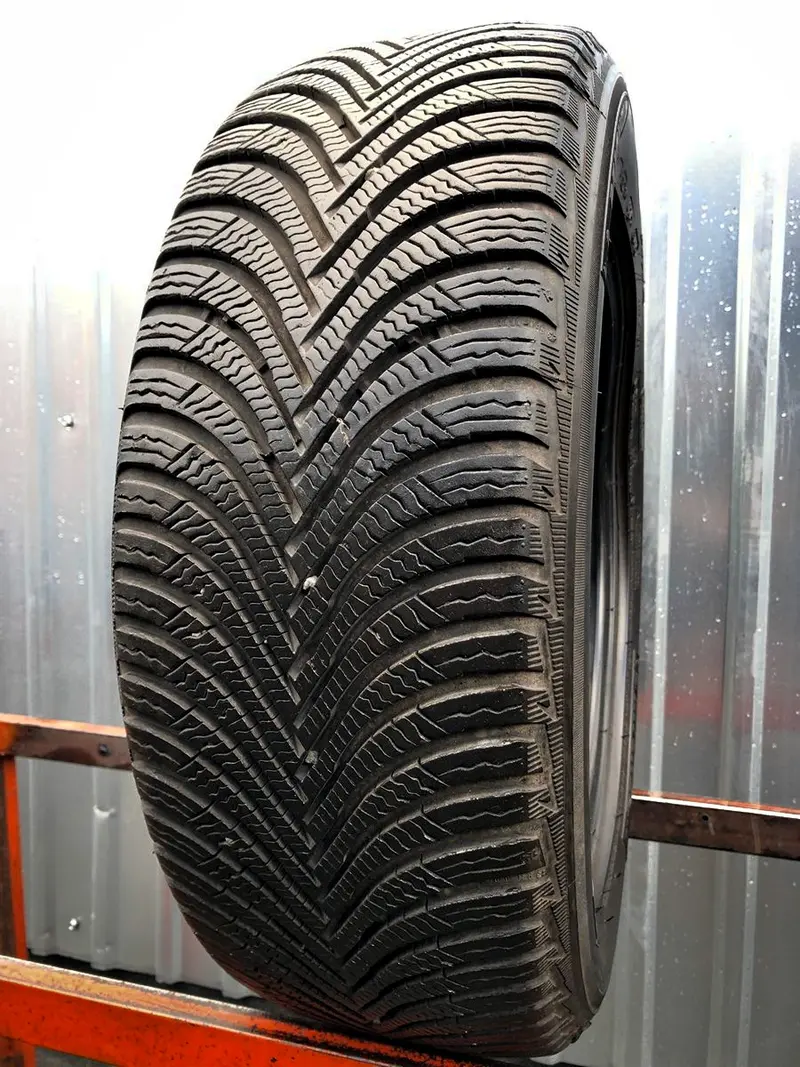 Б/у шина 195/55 R16 Michelin Alpin 5, фото 1