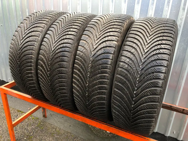 Комплект б/у шин 195/55 R16 Michelin Alpin 5
