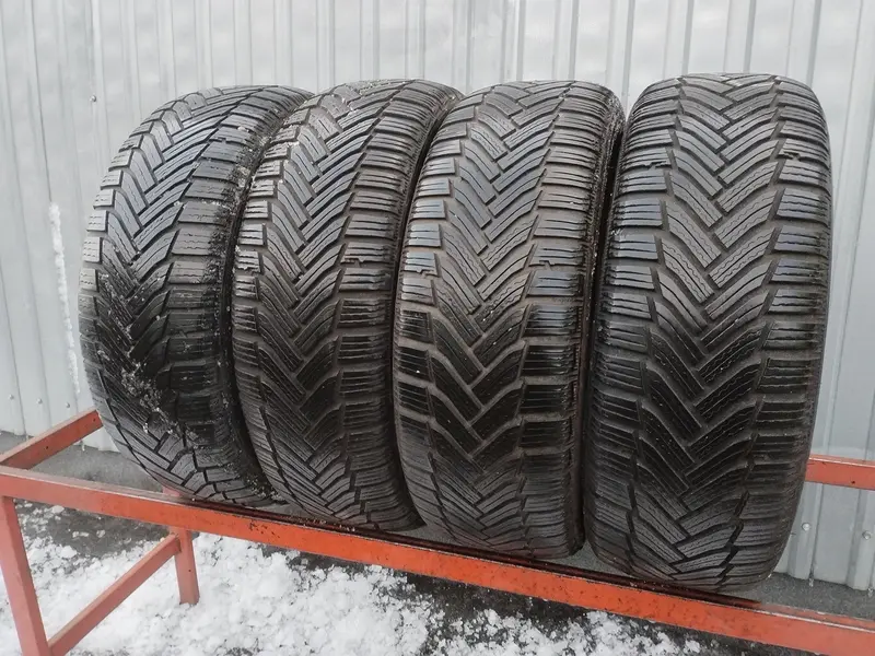 Комплект б/у шин 195/55 R16 Michelin Alpin 6