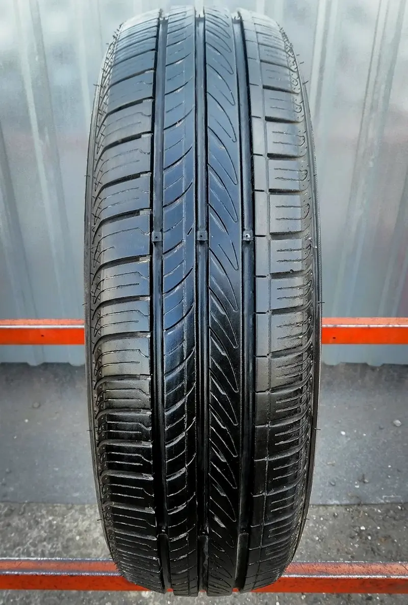 Б/у шина 195/55 R16 Nexen nBlue Eco SH01
