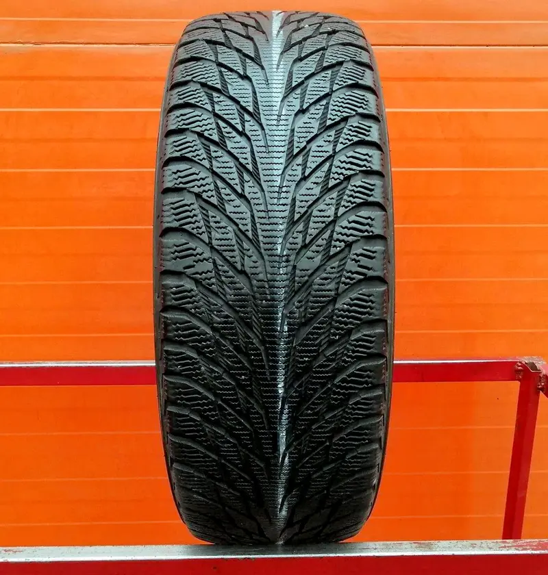 Б/у шина 195/55 R16 Nokian Hakkapeliitta R2 RunFlat