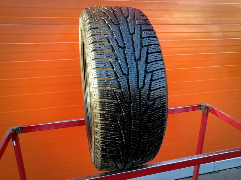 Б/у шина 195/55 R16 Nokian Hakkapeliitta R