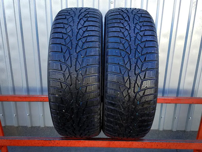 Пара б/у шин 195/55 R16 Nokian WR D4