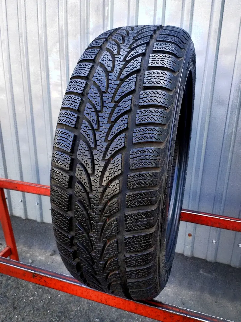 Б/у шина 195/55 R16 Nokian WR RunFlat