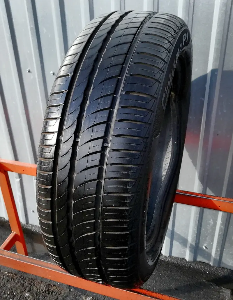 Б/у шина 195/55 R16 Pirelli P 1 Cinturato