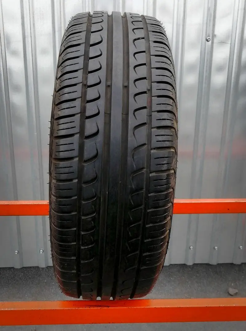 Б/у шина 195/55 R16 Pirelli P 6