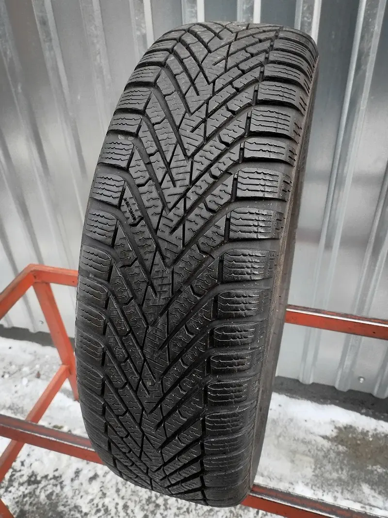 Б/у шина 195/55 R16 Pirelli Winter Cinturato 2