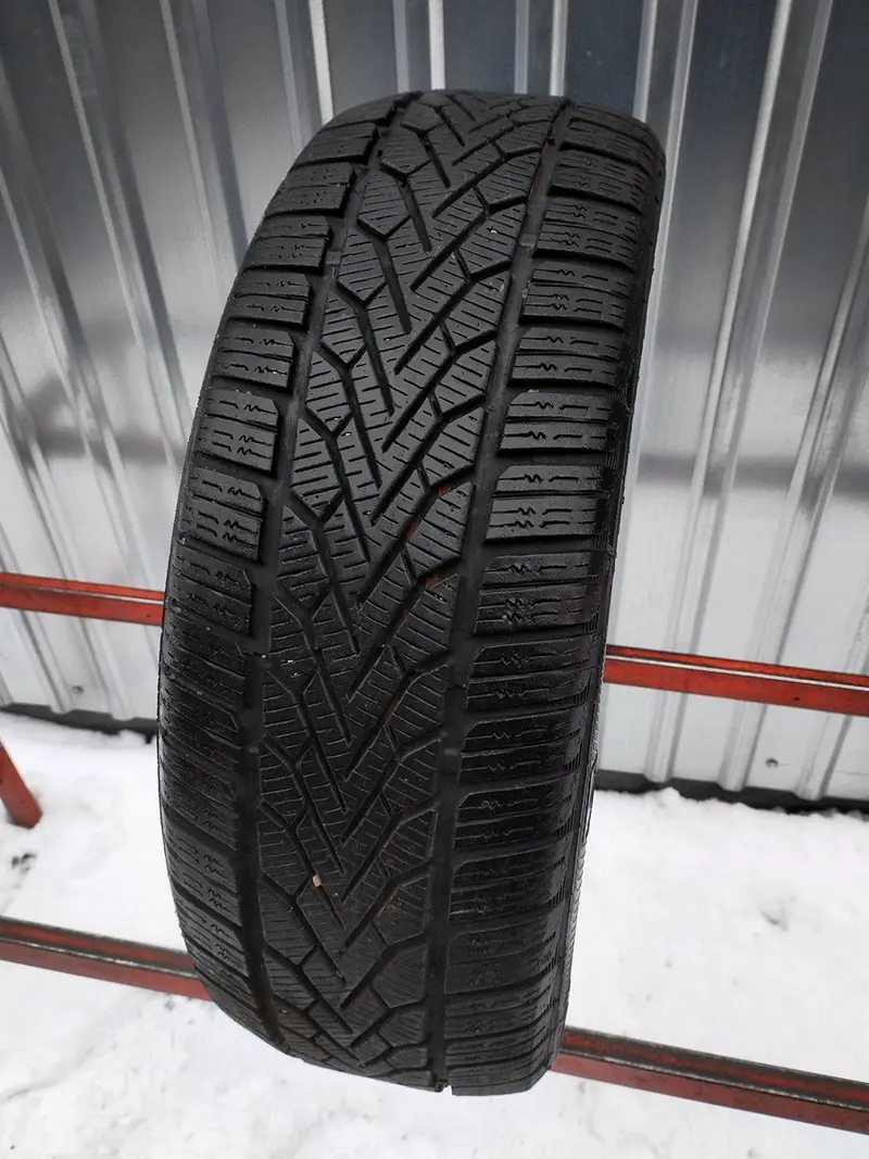 Б/у шина 195/55 R16 Semperit Speed-Grip 2