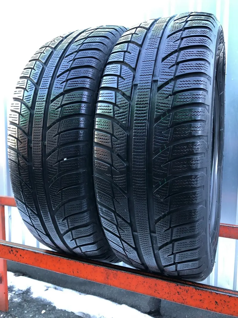Пара б/у шин 195/55 R16 Toyo Snowprox S943