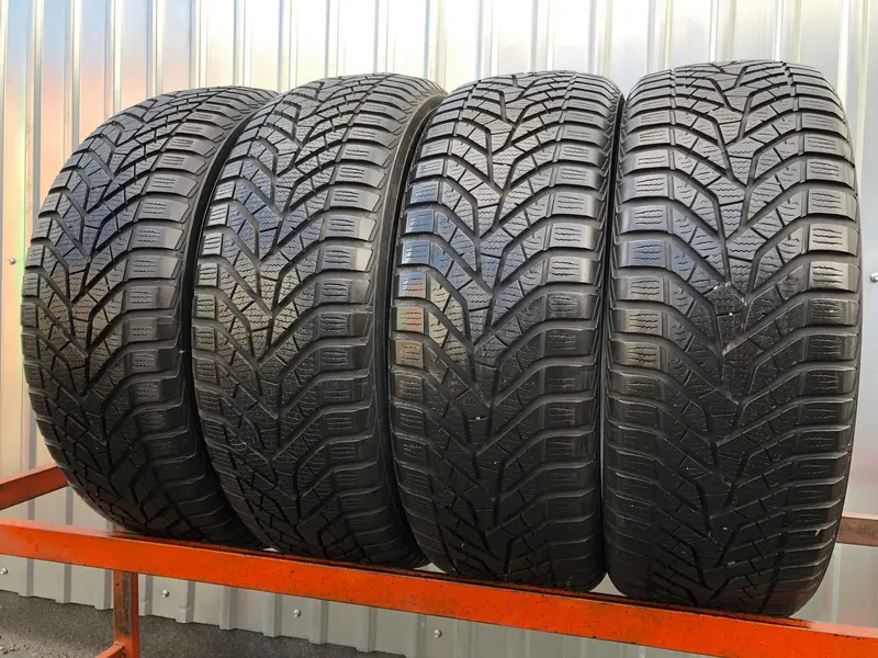 Комплект б/у шин 195/55 R16 Yokohama W.drive V905