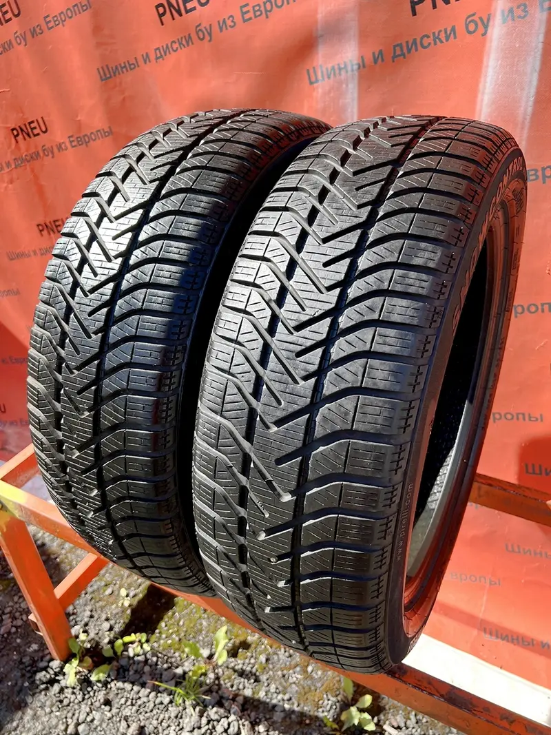 Пара б/у шин 195/55 R17 Pirelli Winter 210 Snowcontrol 3