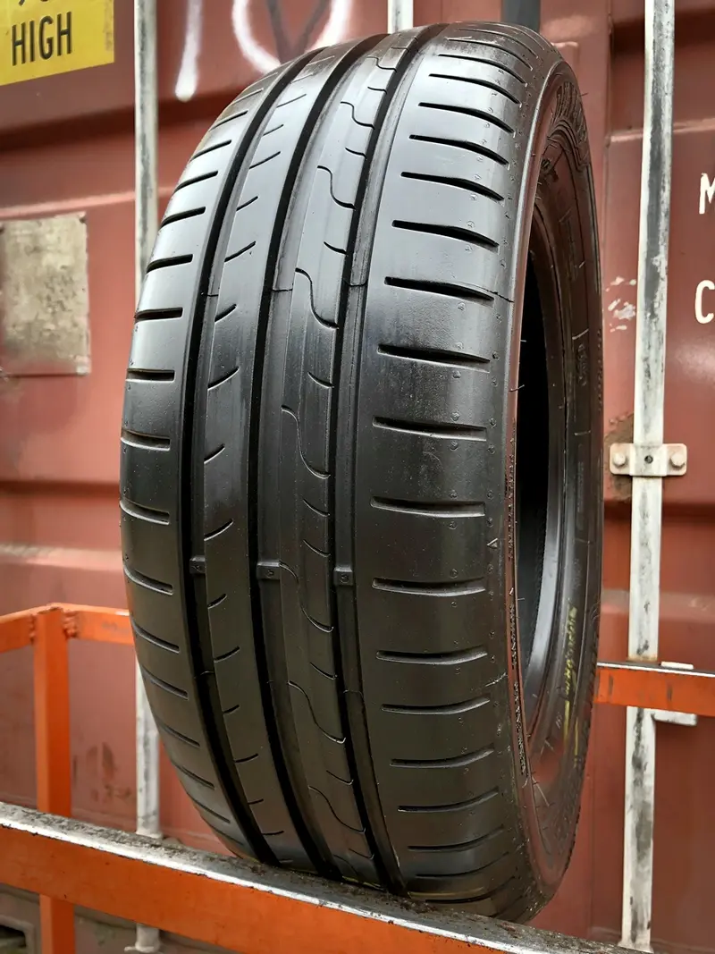 Б/у шина 195/60 R15 Dunlop SP Sport BluResponse, фото 1