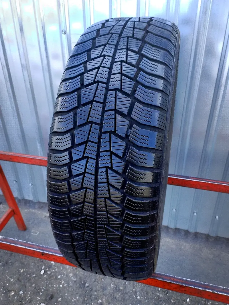 Б/у шина 195/60 R15 Gislaved Euro Frost 6