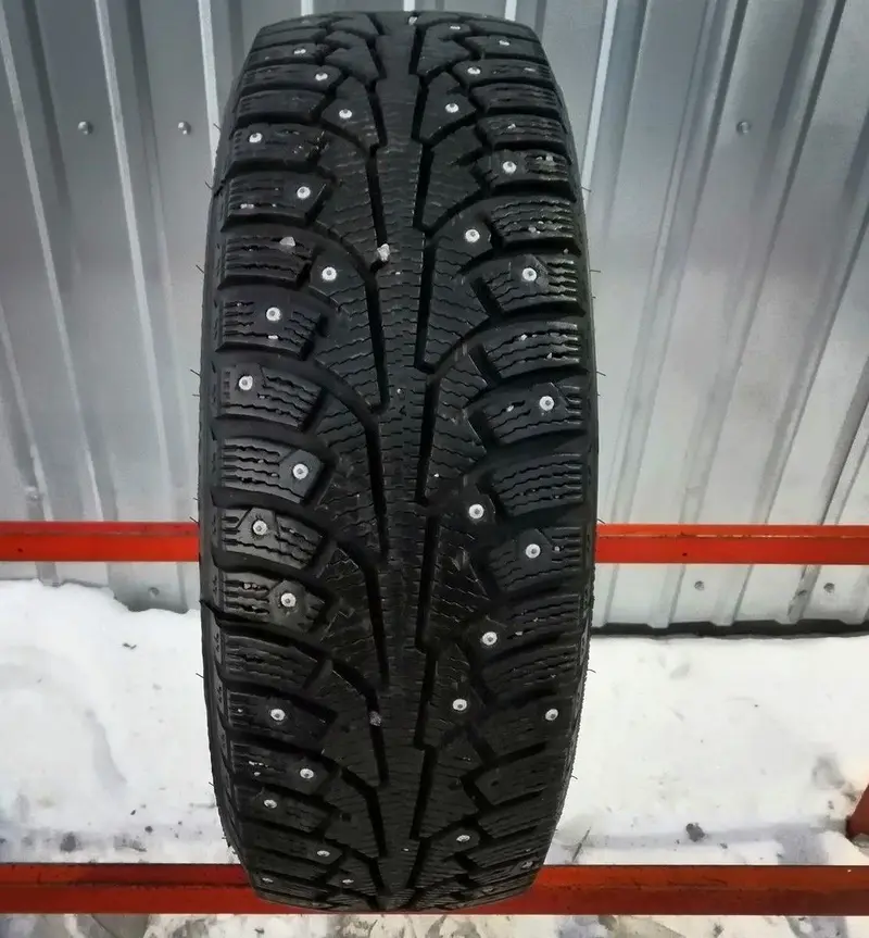 Б/у шина 195/60 R15 Nokian Nordman 5