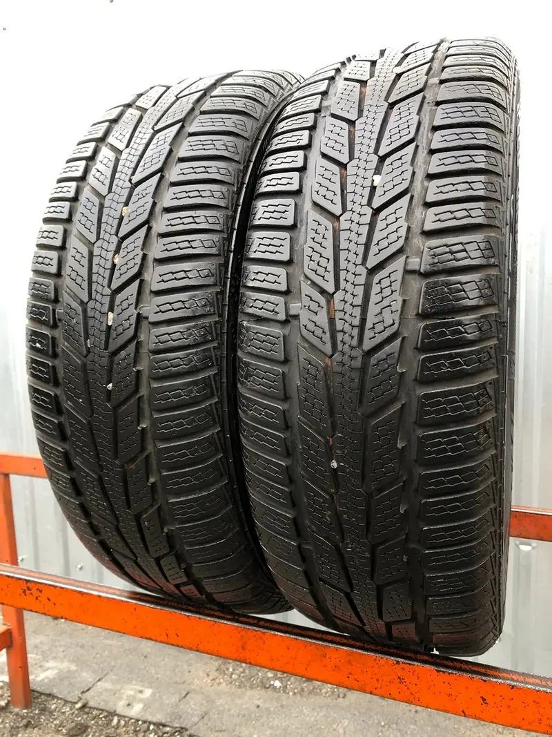 Пара б/у шин 195/60 R15 Semperit Master-Grip