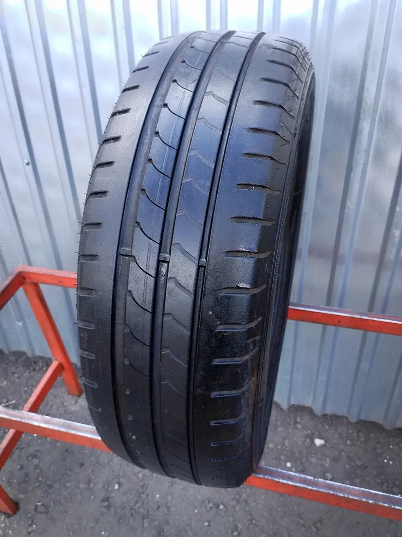Б/у шина 195/60 R16 Goodyear EfficientGrip, фото 1