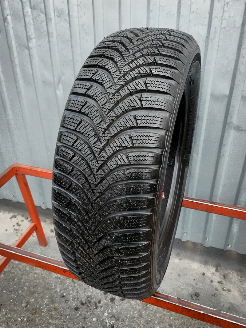 Б/у шина 195/60 R16 Hankook Winter I*cept RS2 W452
