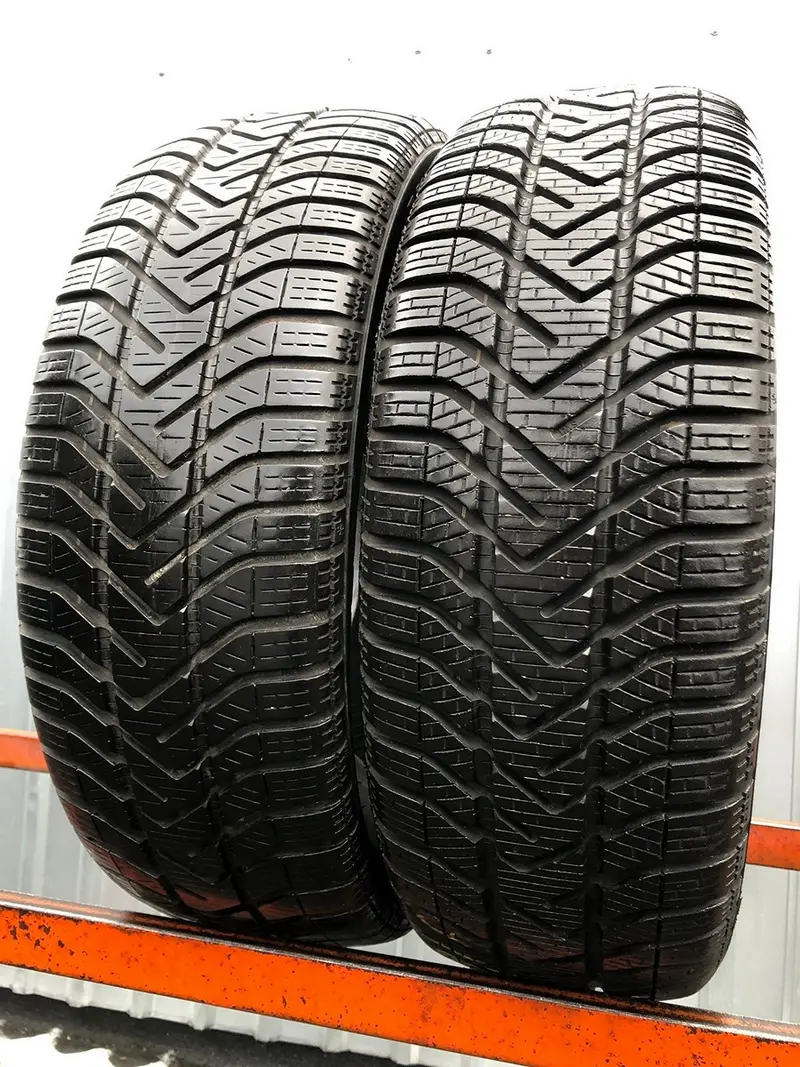 Пара б/у шин 195/60 R16 Pirelli Winter 210 Snowcontrol 3, фото 1