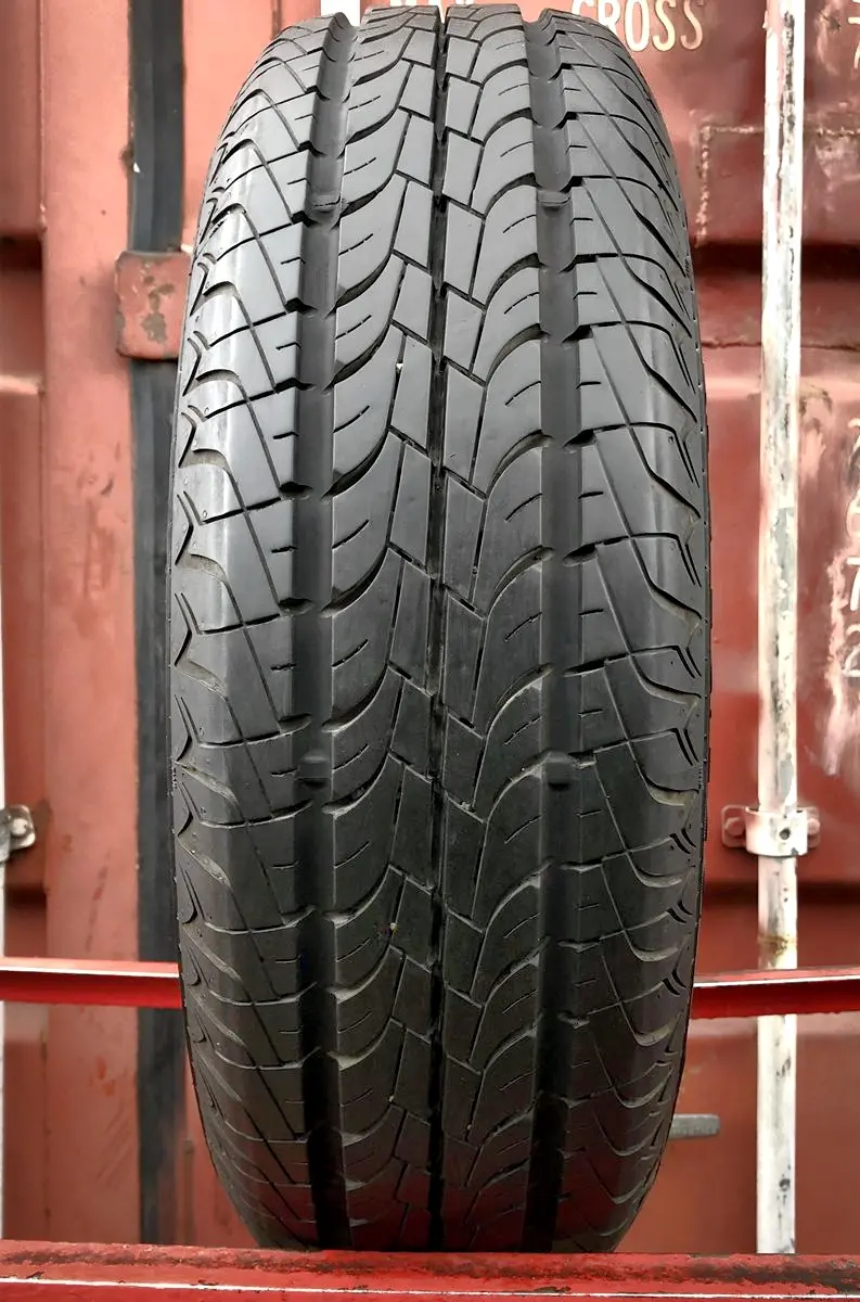 Б/у шина 195/60 R16C Semperit Van-life, фото 1
