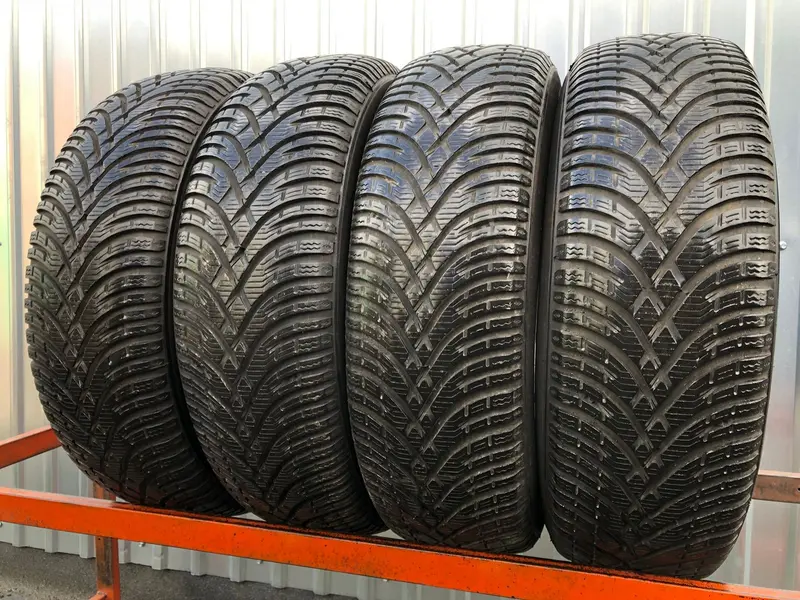 Комплект б/у шин 195/65 R15 BFGoodrich G-Force Winter 2
