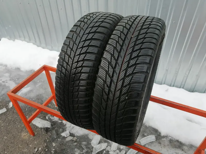 Пара б/у шин 195/65 R15 Bridgestone Blizzak LM-001